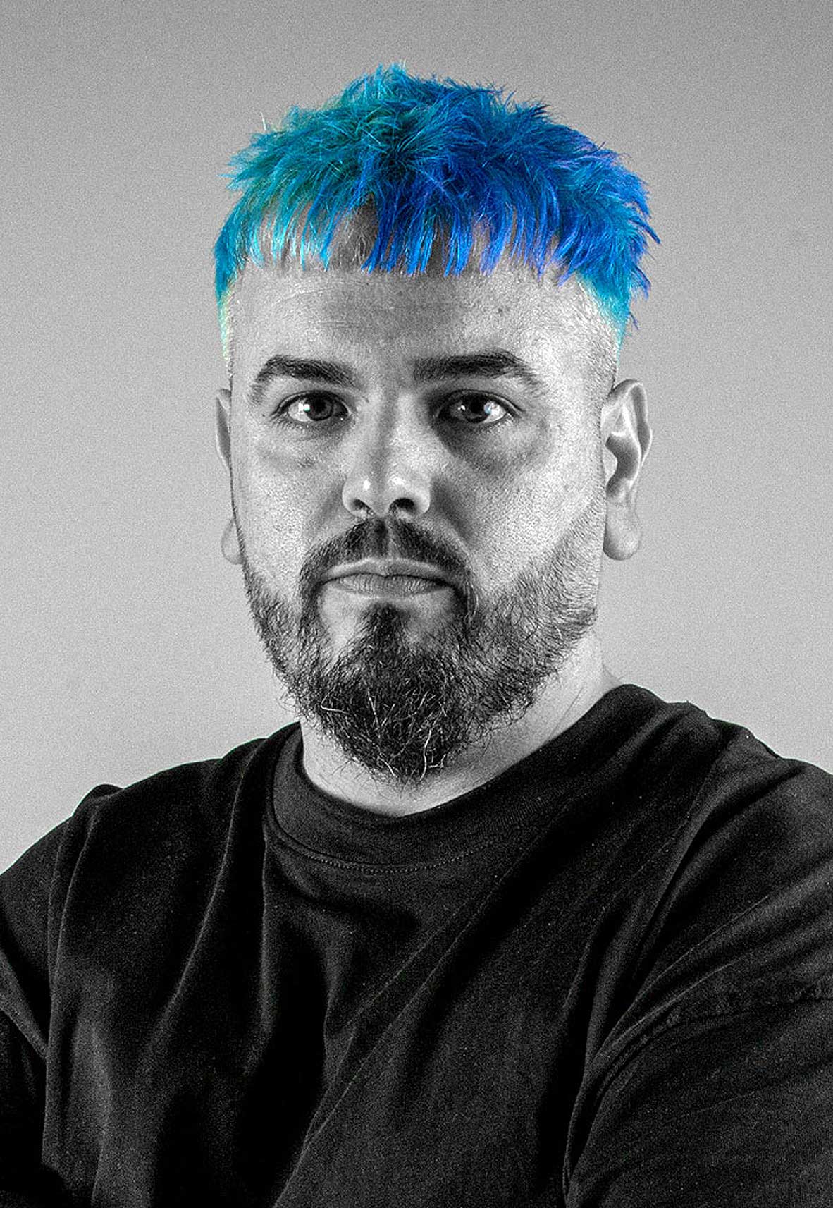 Adrian-Civera-Hair-Artist-slide-ok-pt